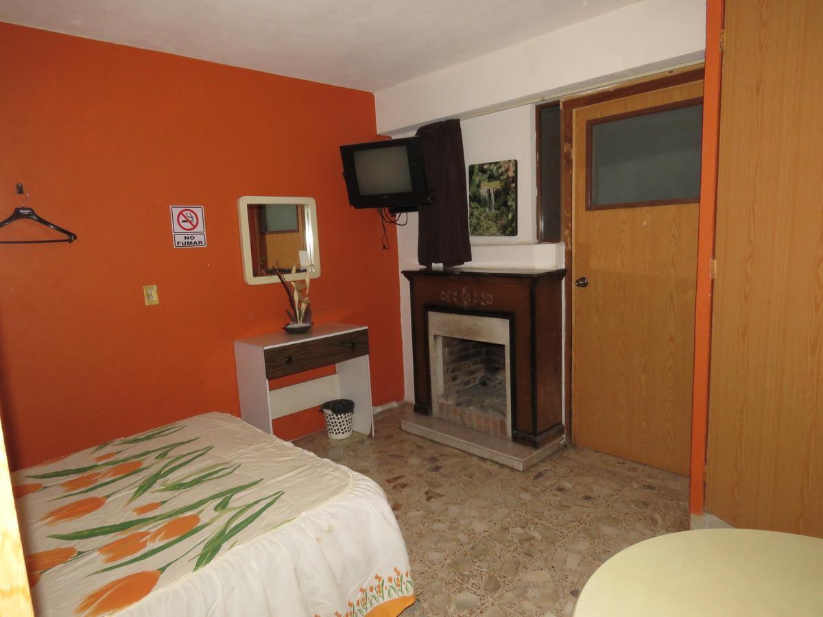 Hostal El Eden Zacatlán Esterno foto